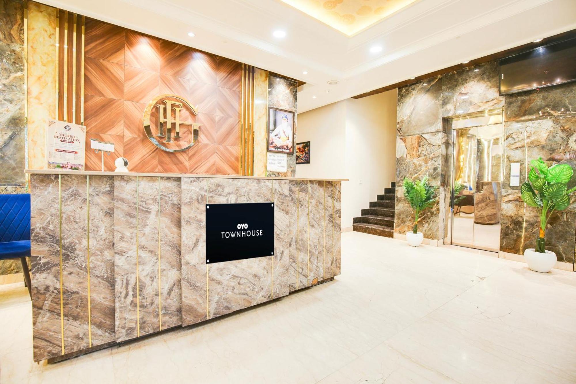 Super Townhouse Grand Fortune アムリトサル エクステリア 写真